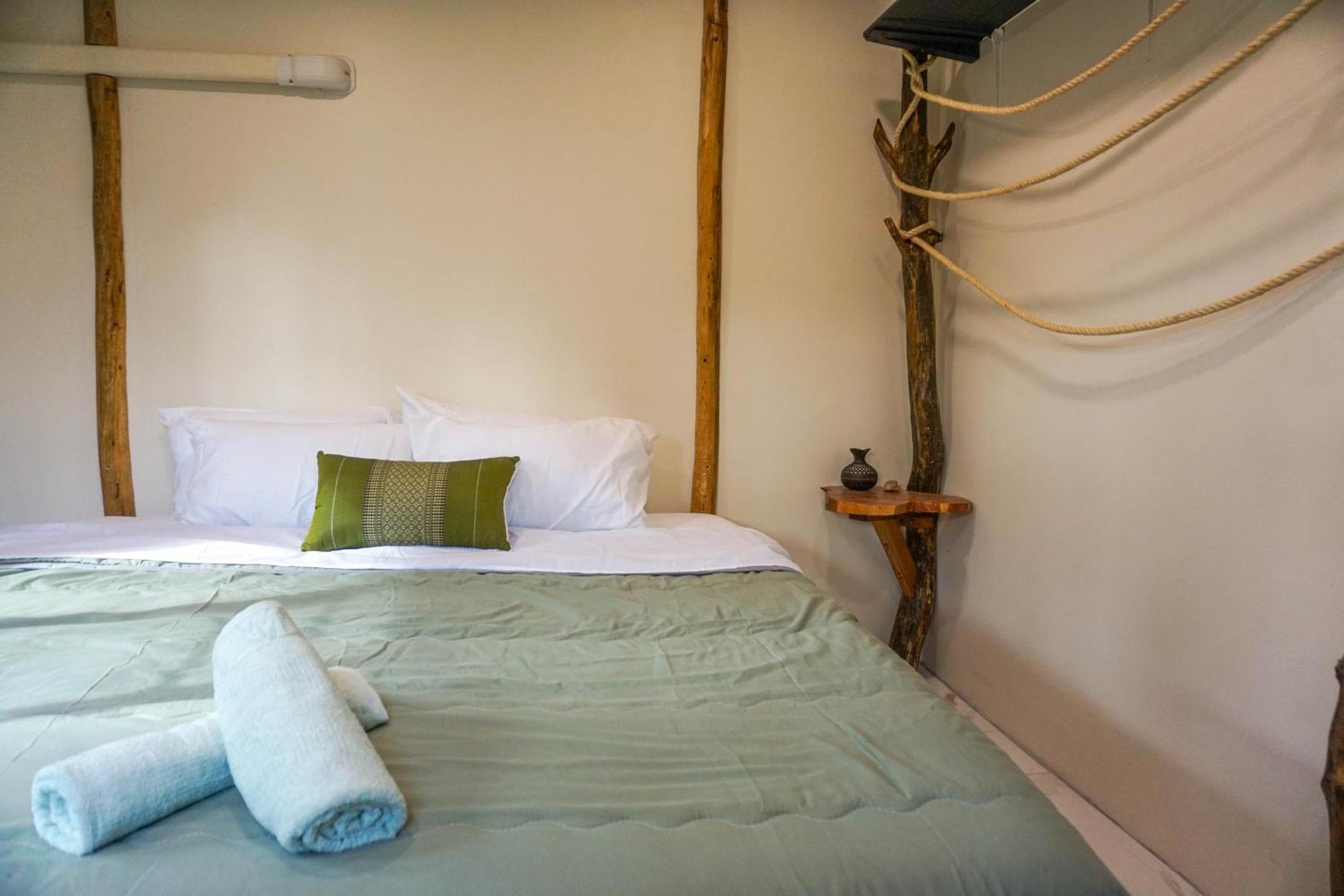 Holiday home Behind The Temple Island Eco-home 15min Walk To Hin Kong